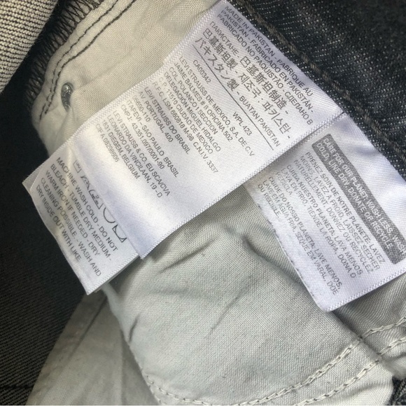 Levi’s Wedgie Skinny Raw Hem Cropped Jeans Size 28 - Picture 8 of 14